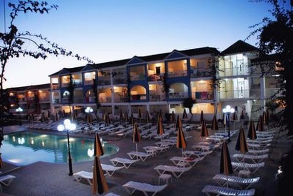 Hotel Admiral De Luxe Argassi Esterno foto